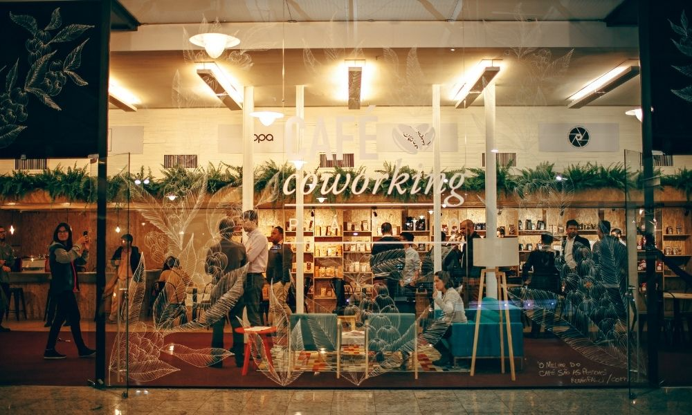 Türkiye'de Paylaşımlı Ofislerin Yükselişi: Çalışma Alanlarında Yeni Bir Dön...