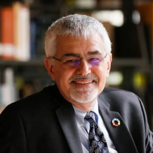 Prof. Dr. Erhan Erkut